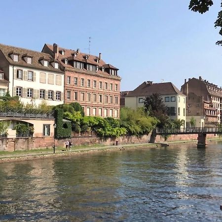 Le Studio Du Quai Des Pecheurs - Charmant Duplex Sur Les Quais Strasbourg Exterior photo